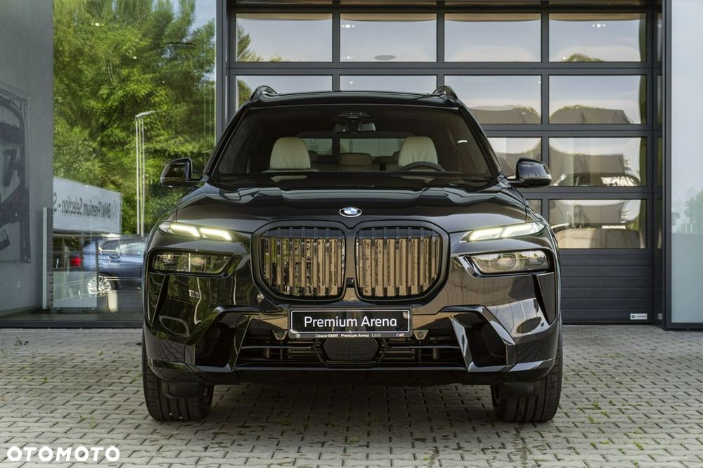 BMW X7 - 7