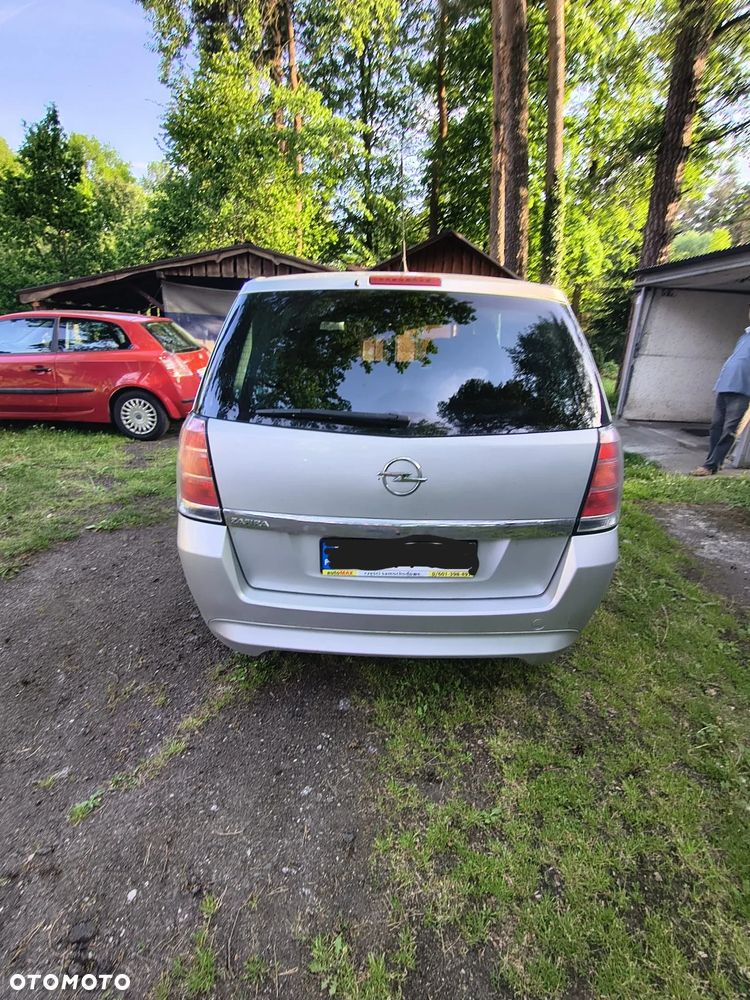 Opel Zafira 1.8 Enjoy - 4