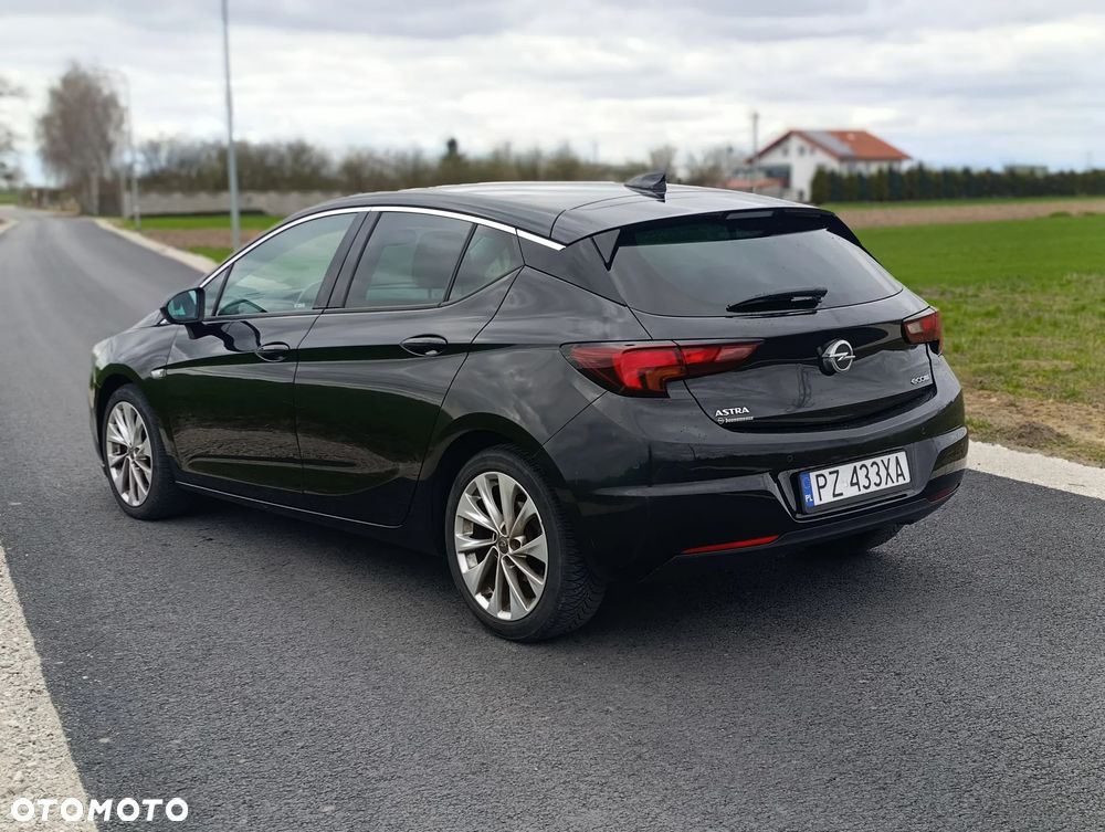 Opel Astra 1.6 CDTI Elite S&S - 9