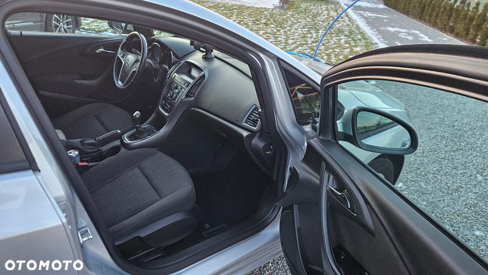 Opel Astra 1.4 T Enjoy - 16