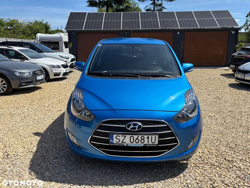 Hyundai ix20 1.4 blue - 3