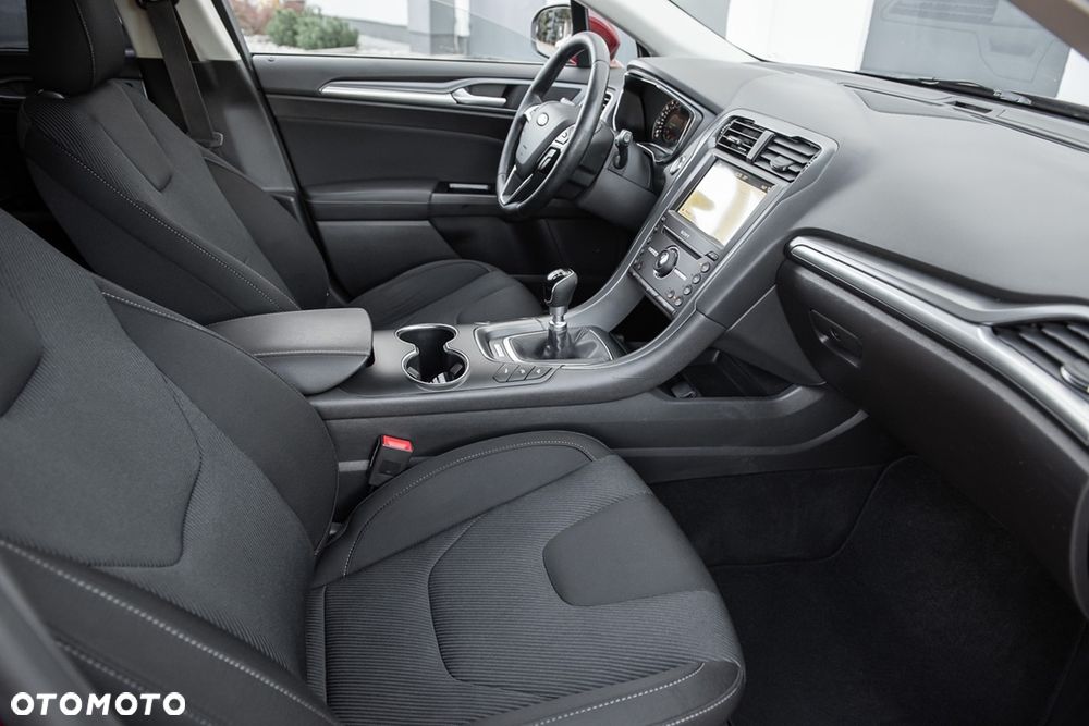 Ford Mondeo 2.0 TDCi Titanium - 33
