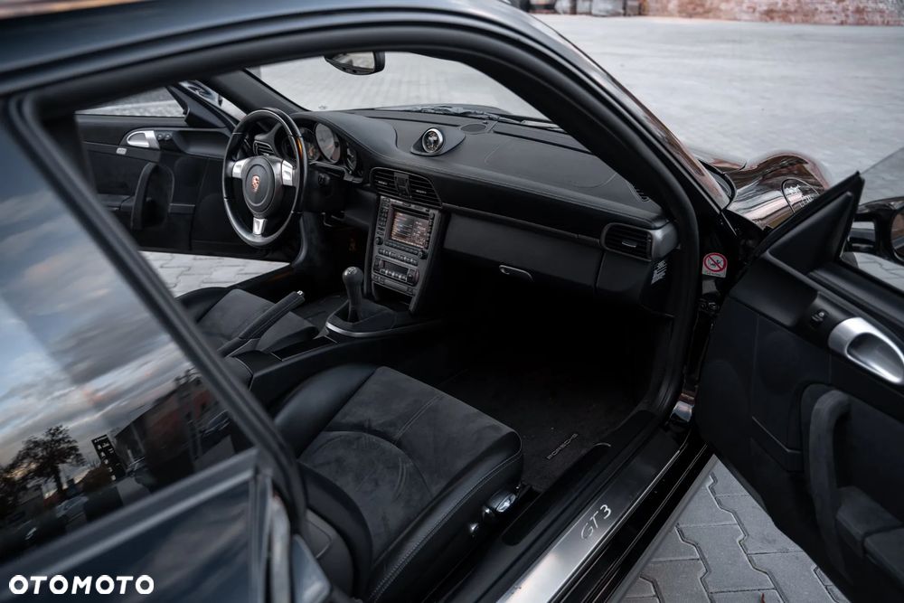 Porsche 911 GT3 - 23