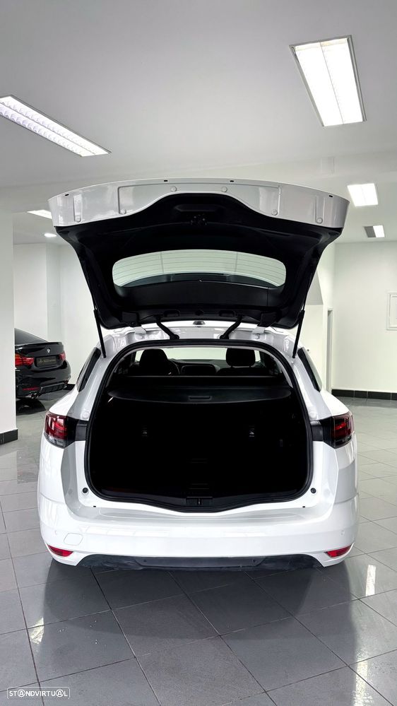 Renault Mégane - 12