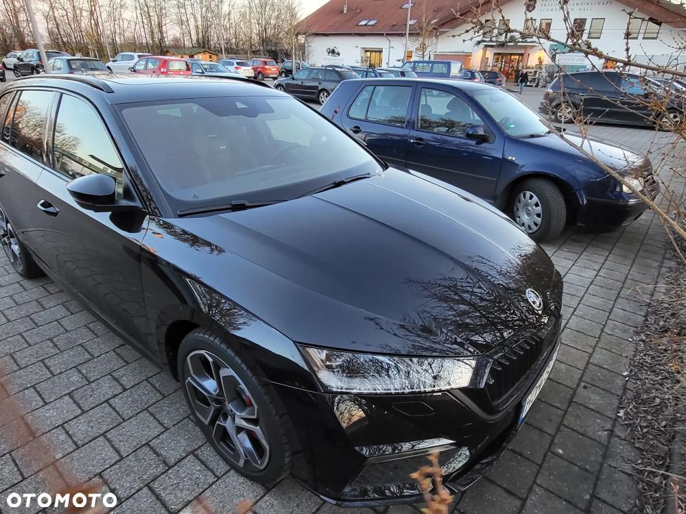 Skoda Octavia 2.0 TSI DSG RS - 1