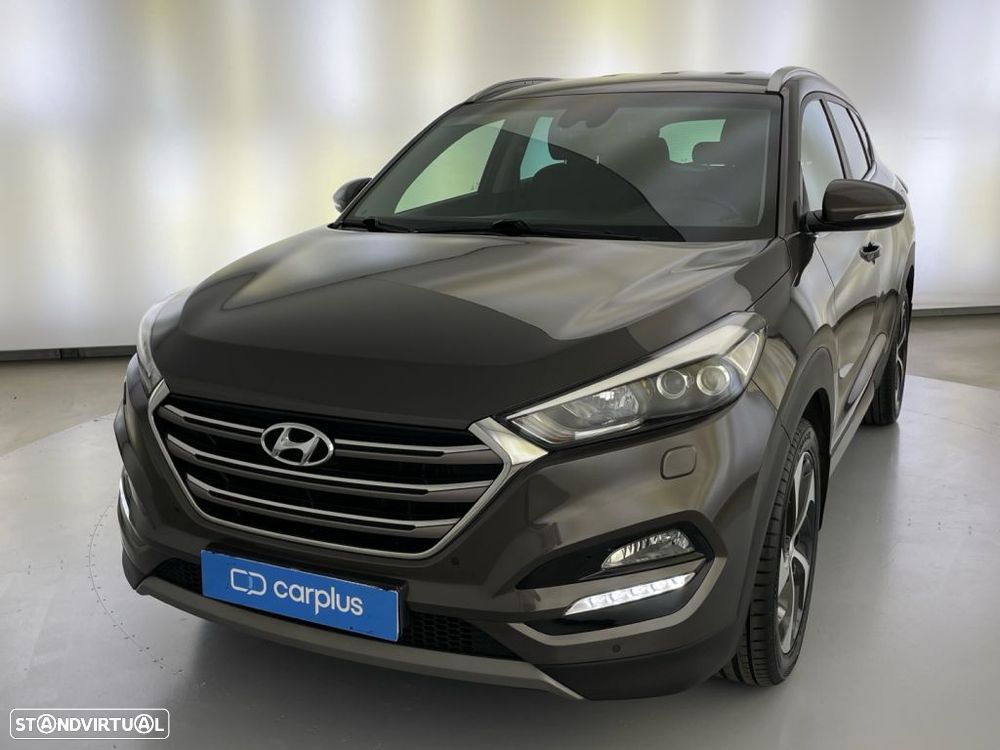 Hyundai Tucson 1.7 CRDi Premium DCT — fotografia 23