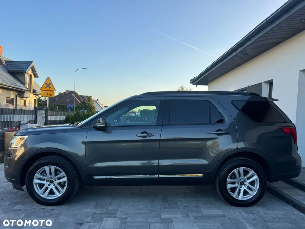 Ford Explorer - 5