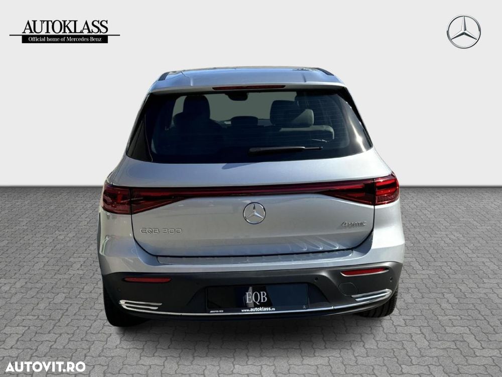 Mercedes-Benz EQB - 4