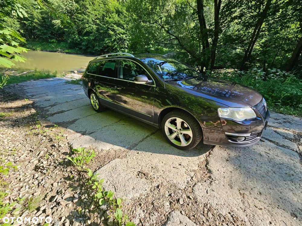 Volkswagen Passat 2.0 TDI DPF 4Mot Comfortline - 1