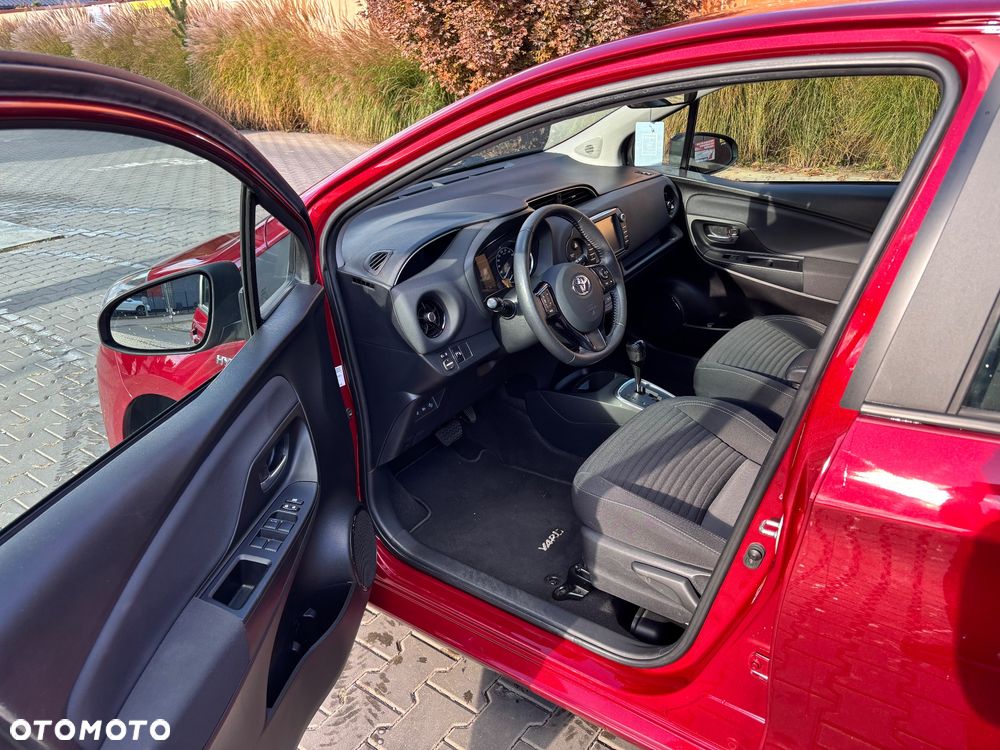 Toyota Yaris - 13