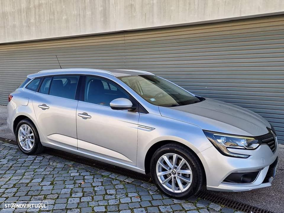 Renault Mégane Sport Tourer - 4