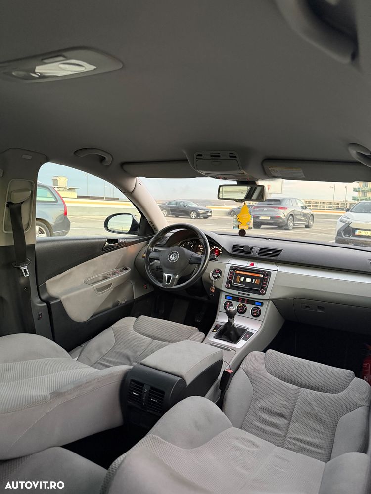 Volkswagen Passat Variant 2.0 TDI Comfortline DPF BlueMotion Technology - 7