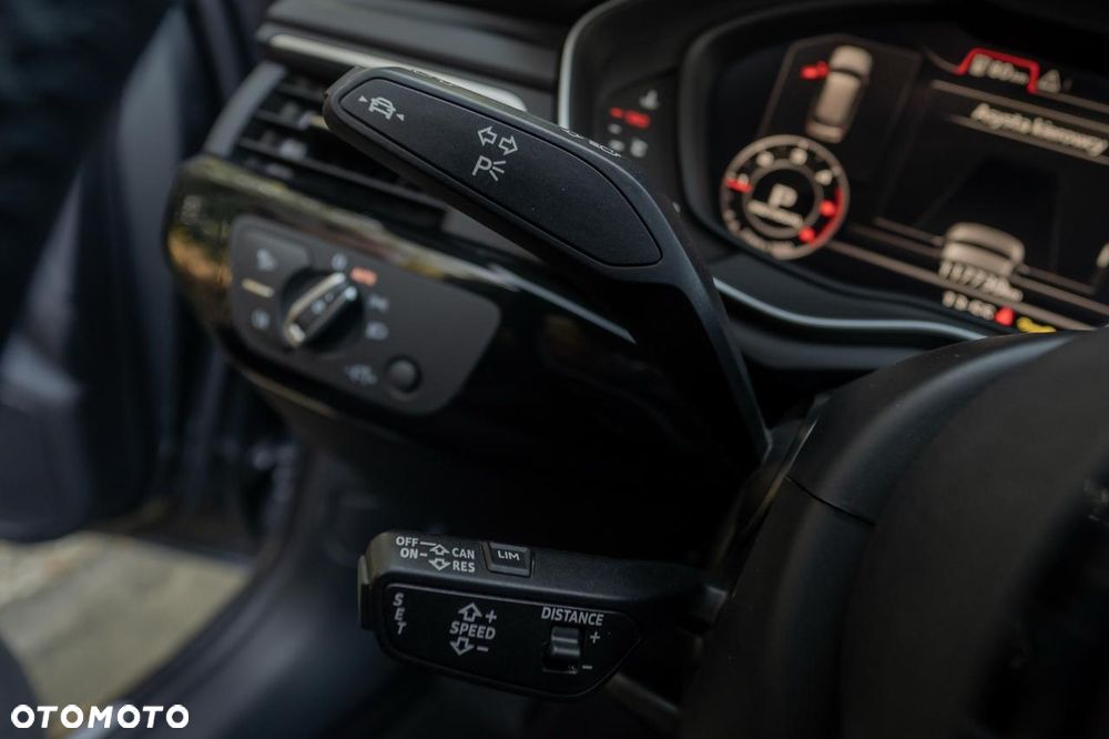 Audi A4 Avant 40 TDI S tronic quattro sport - 36
