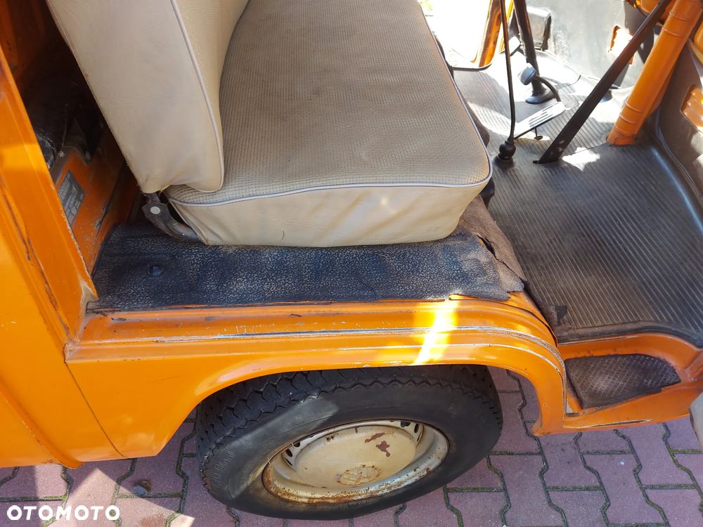 Volkswagen Transporter - 23