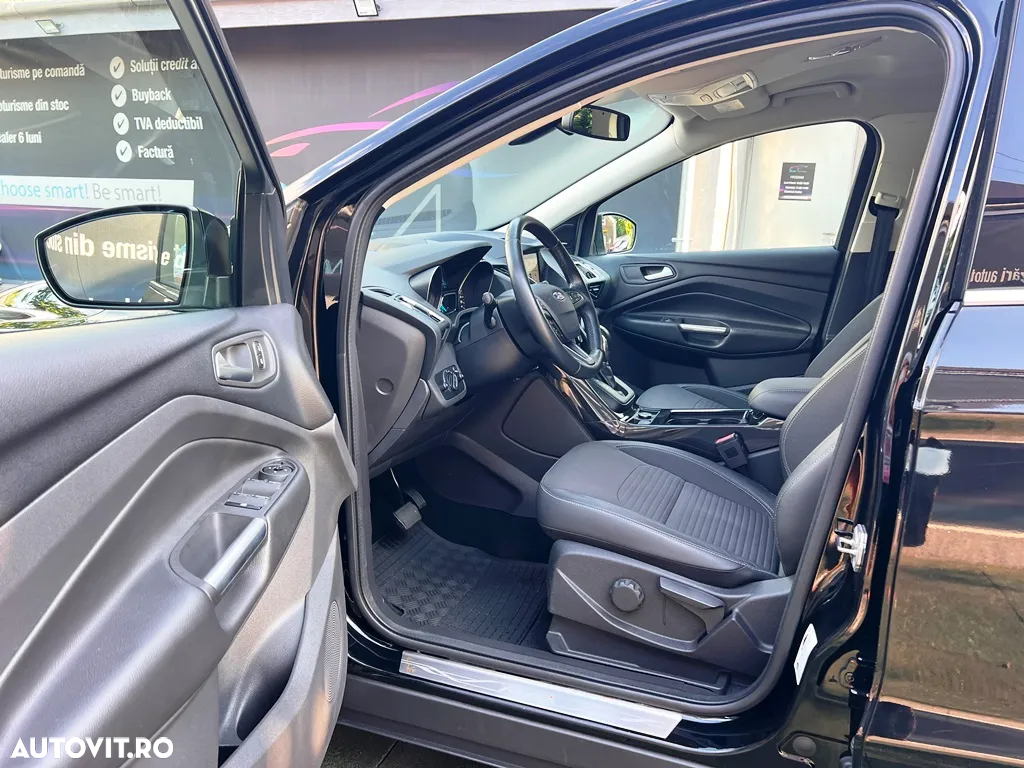 Ford Kuga 2.0 TDCi 4WD Powershift Titanium - 20