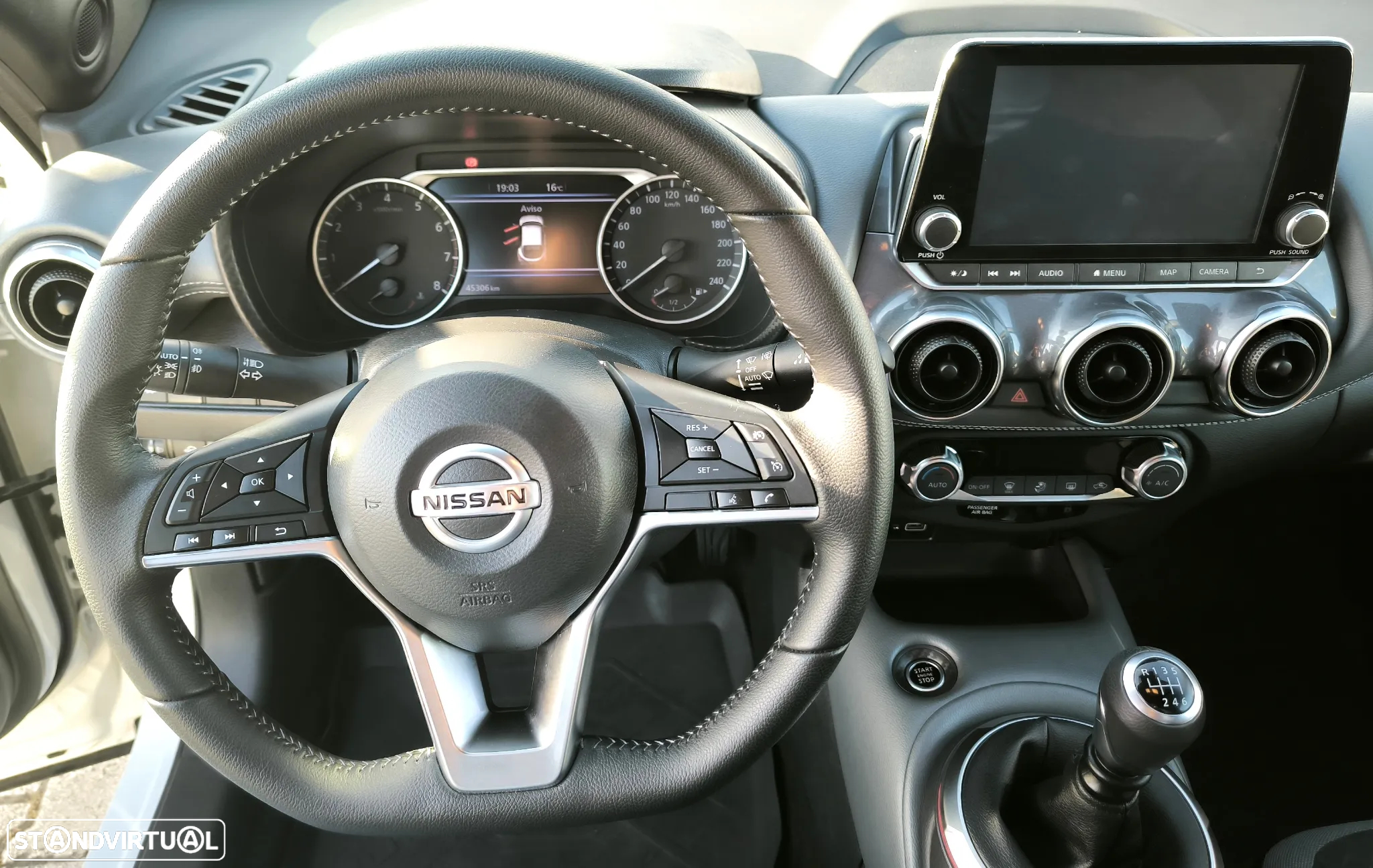 Nissan Juke 1.0 DIG-T N-Connecta - 13