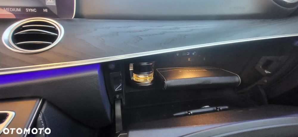 Mercedes-Benz Klasa E AMG 63 S 4Matic+ AMG Speedshift MCT-9G - 18