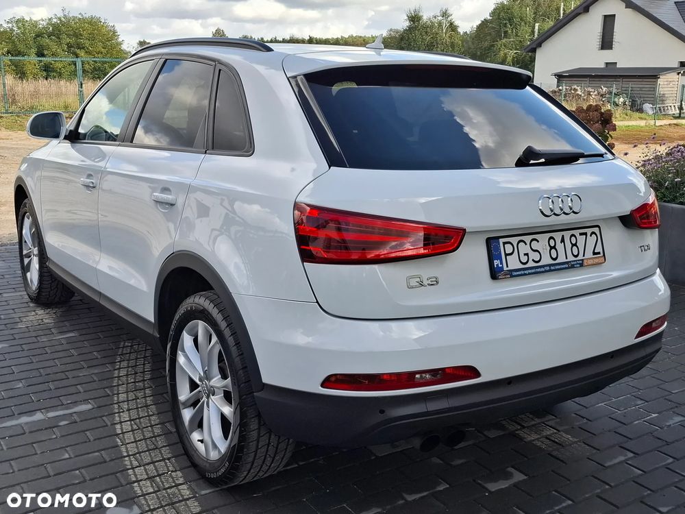 Audi Q3 2012 photo 5