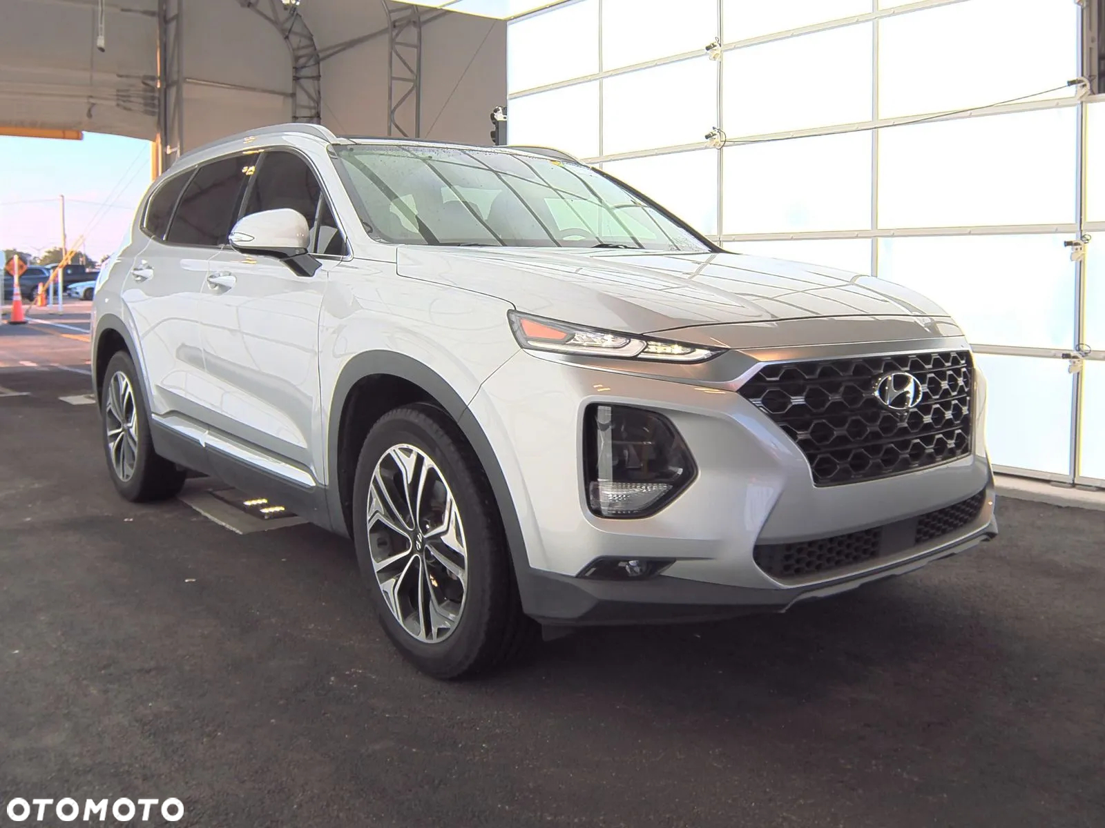 Hyundai Santa Fe - 3