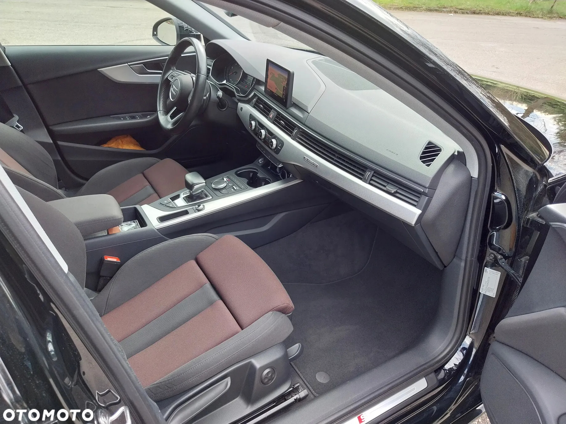 Audi A4 Avant 40 TDI S tronic S line - 17