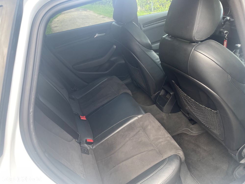 Audi A3 Sportback - 8