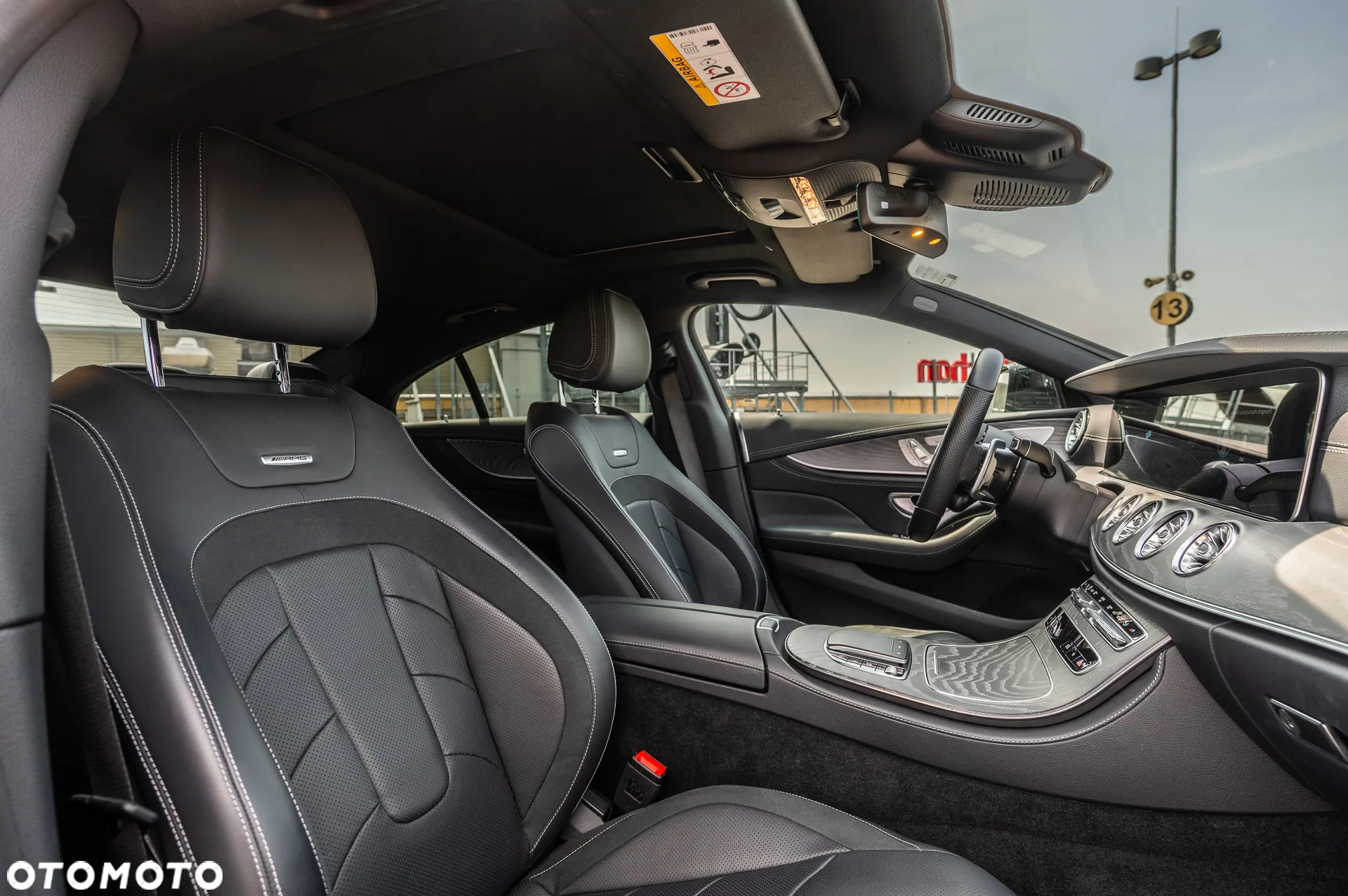 Mercedes-Benz CLS - 14