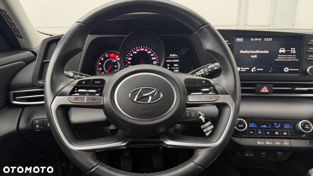 Hyundai Elantra 1.6 Modern - 12