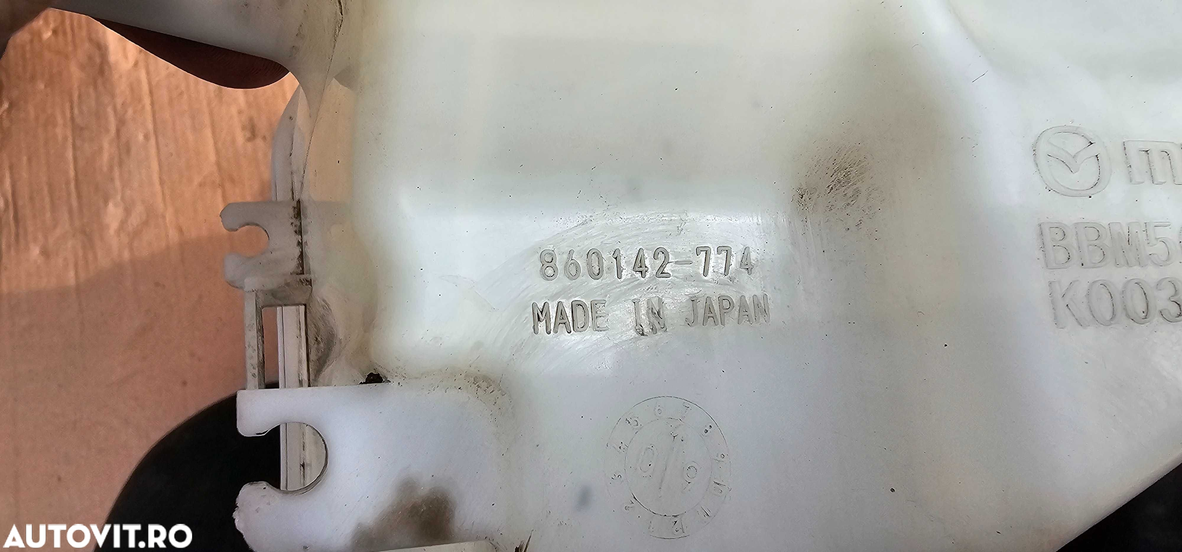 Vas lichid parbriz Mazda 3 BL 2009 2010 / 2011 2012 - 2