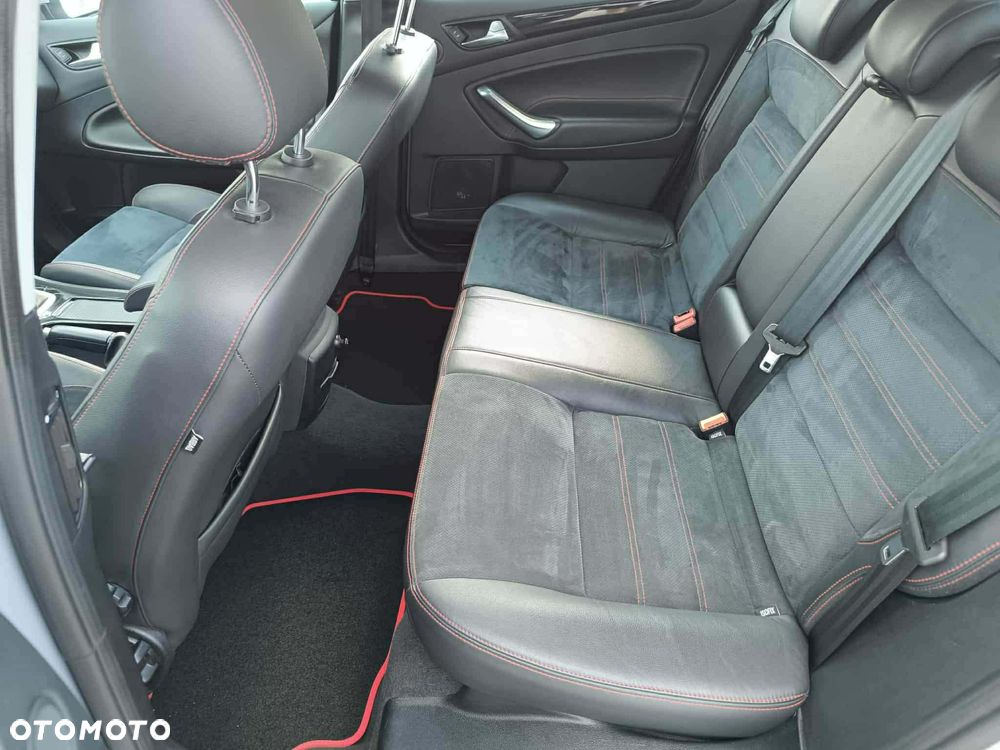 Ford Mondeo - 13