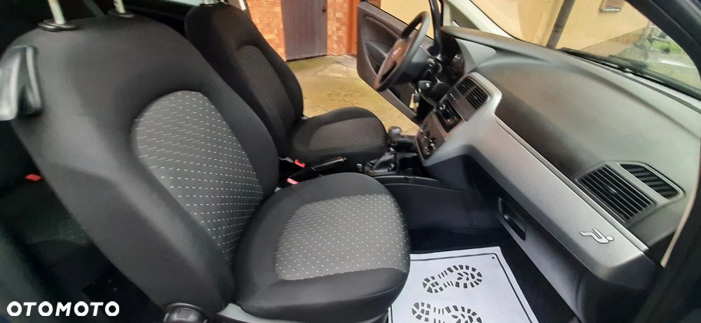 Fiat Grande Punto - 28