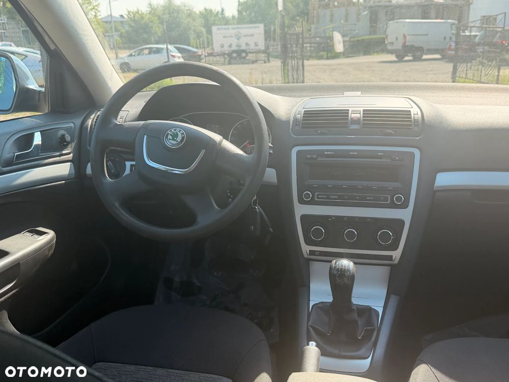 Skoda Octavia 1.8 T FSI Elegance - 10