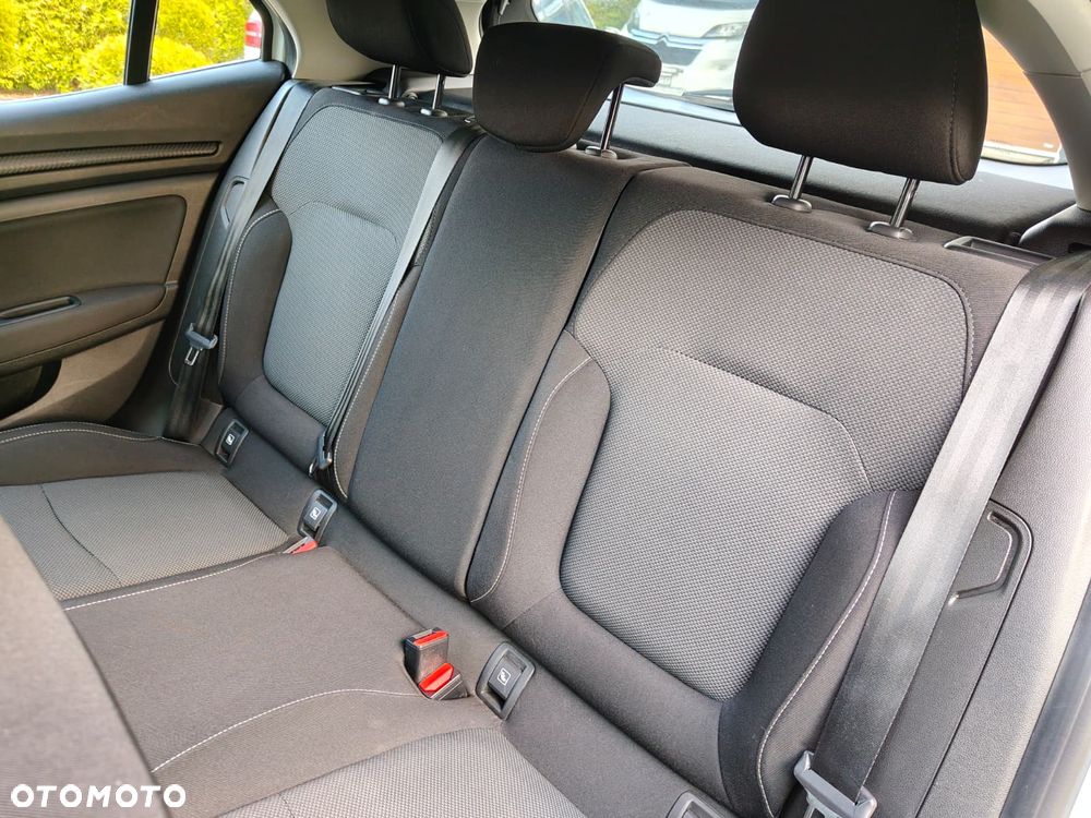 Renault Megane ENERGY TCe 100 LIFE - 12
