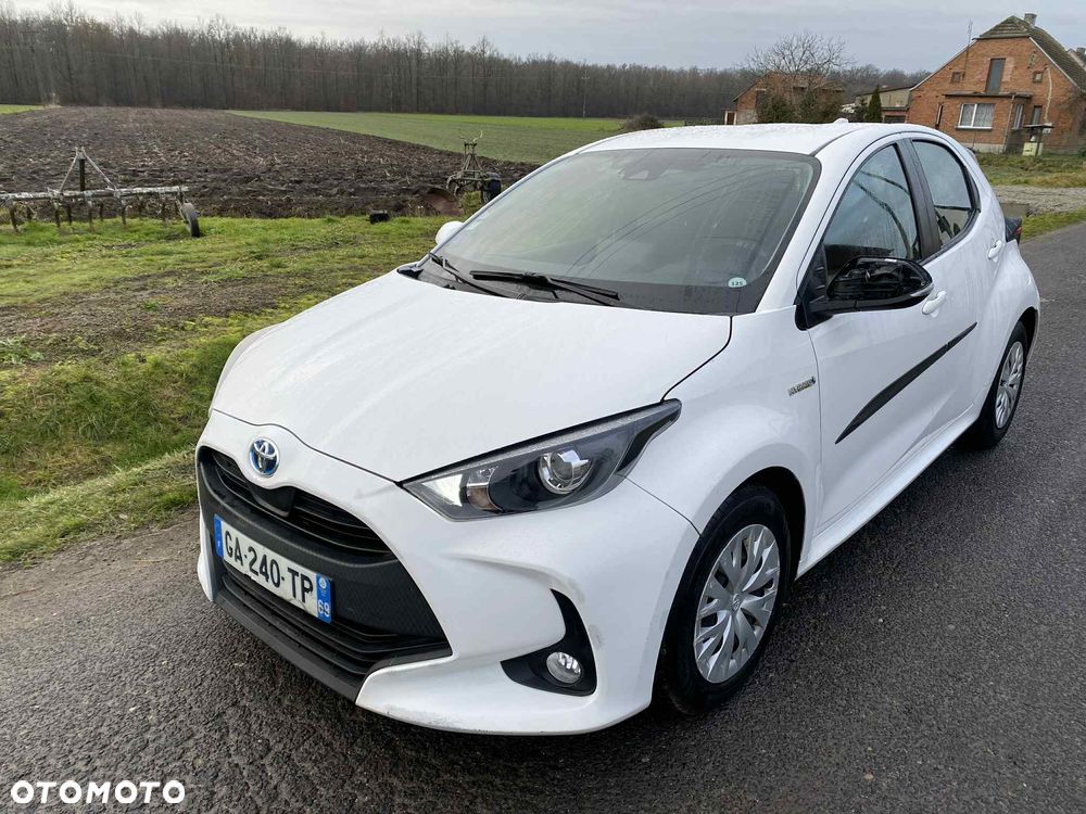 Toyota Yaris 116 1.5 VVT-i Business Edition - 1