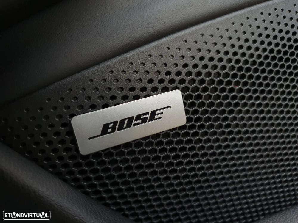 Porsche Taycan 4S Bateria Performance Plus - 12