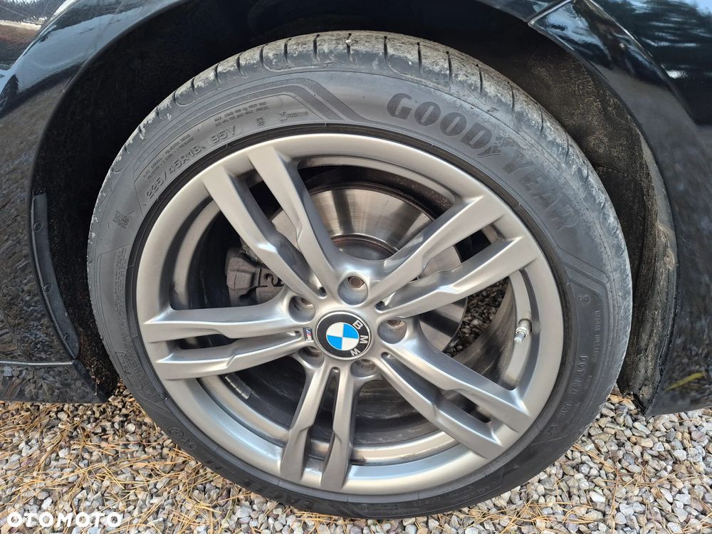 BMW Seria 3 320d Luxury Line - 27