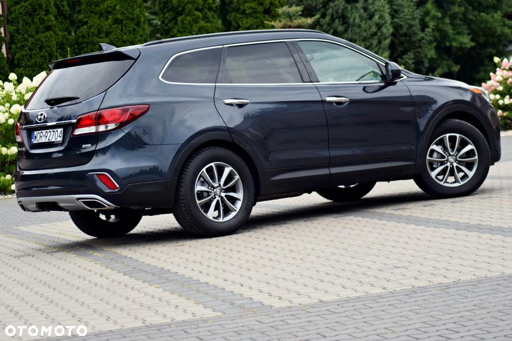 Hyundai Santa Fe - 23