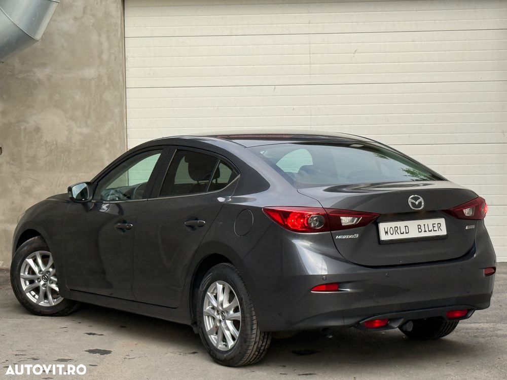 Mazda 3 - 3