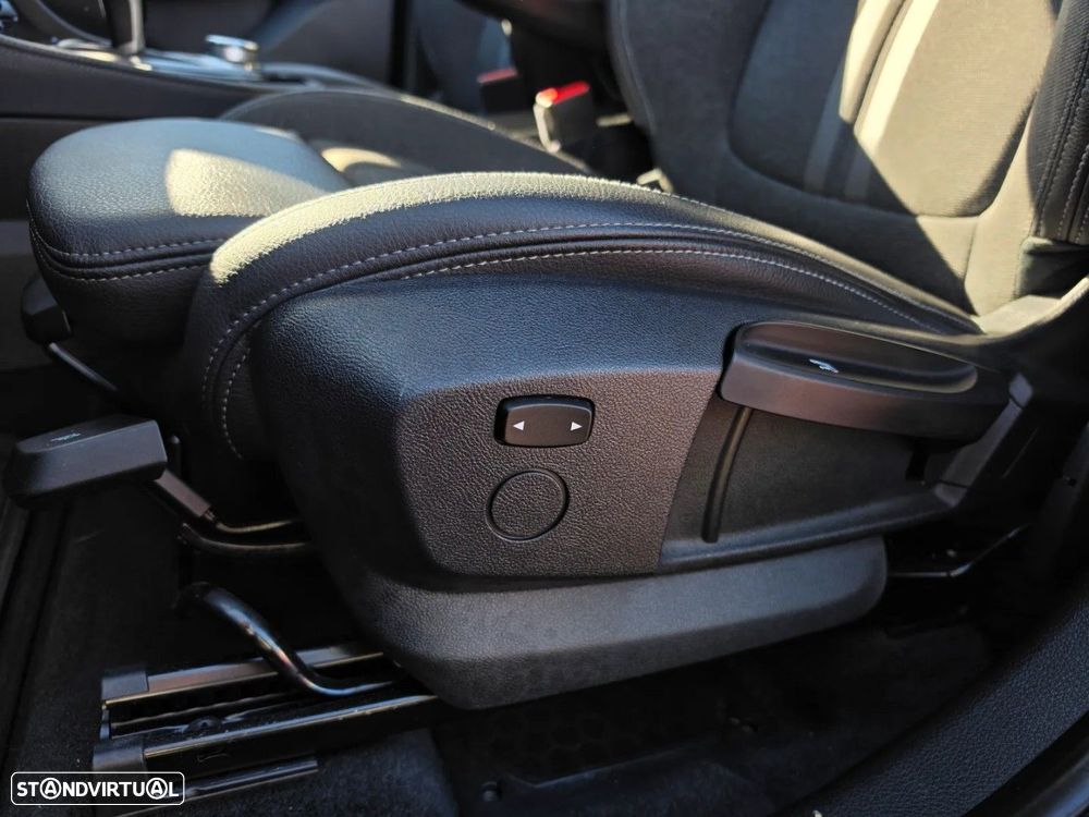 BMW 216 Active Tourer d Line Sport Auto - 10