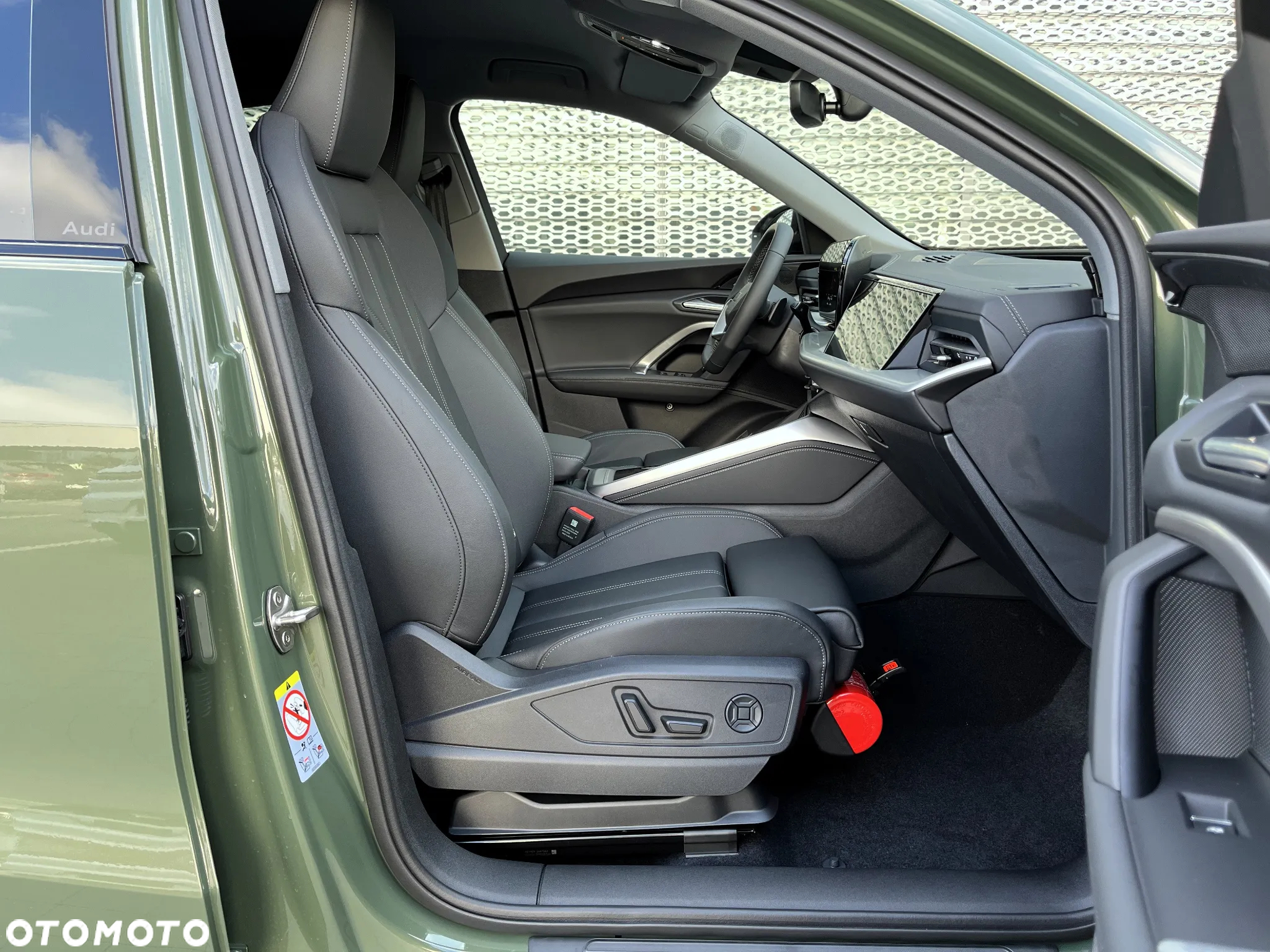 Audi Q5 Sportback e-Hybrid Quattro S tronic - 12