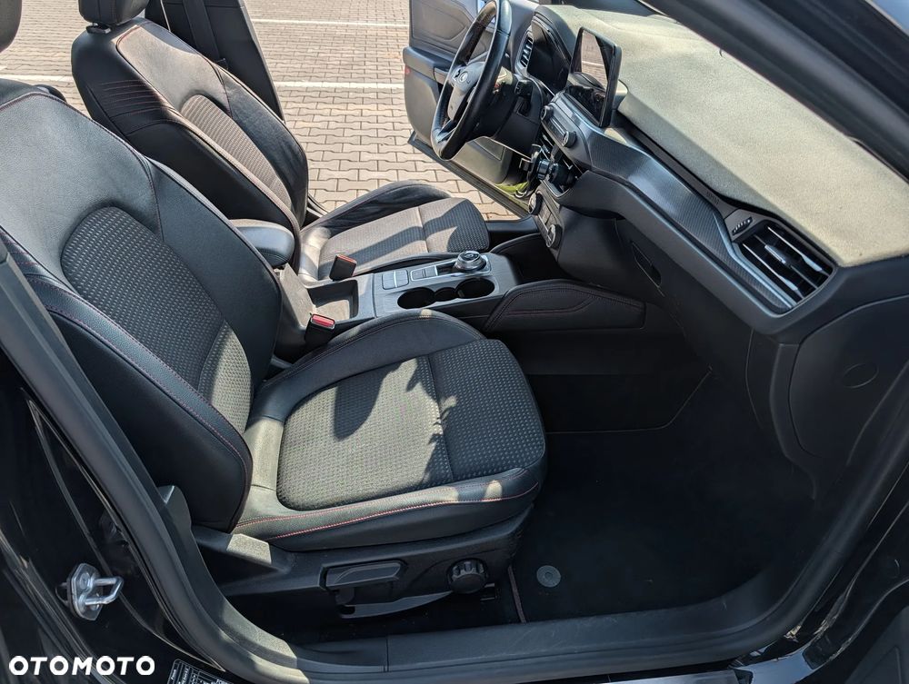 Ford Focus 2.0 EcoBlue ST-Line Business - 17