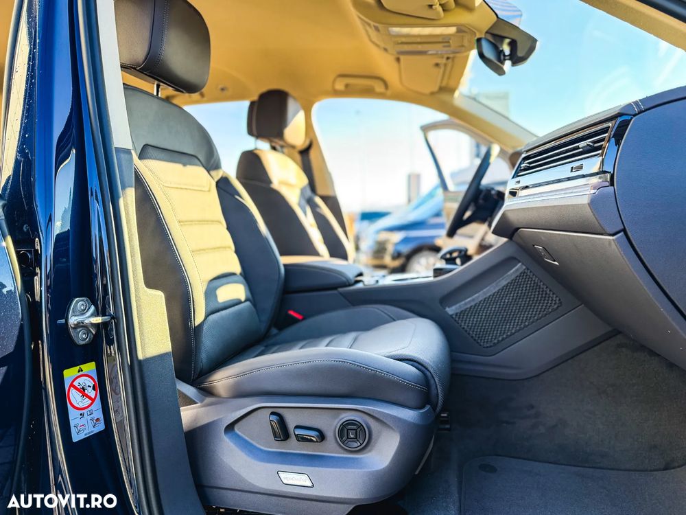 Volkswagen Touareg V6 TDI 4MOTION Elegance - 22