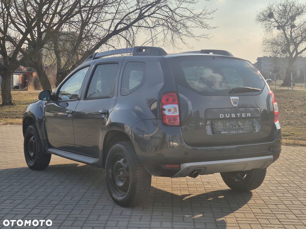 Dacia Duster 1.6 16V 105 4x2 Laureate - 8