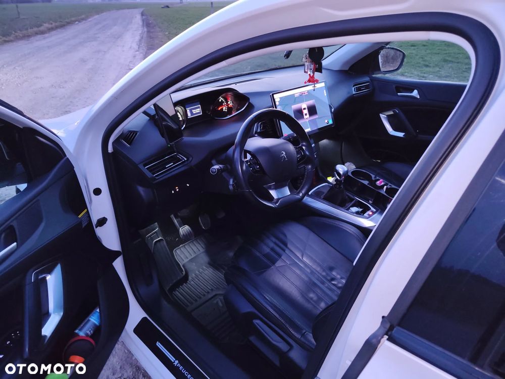 Peugeot 308 BlueHDi 150 Stop & Start Business-Line - 13