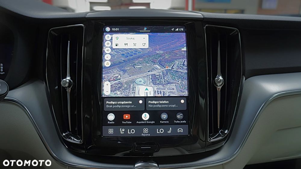 Volvo XC 60 B4 D AWD Momentum - 20
