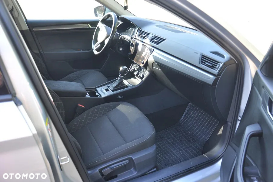 Skoda Superb - 8