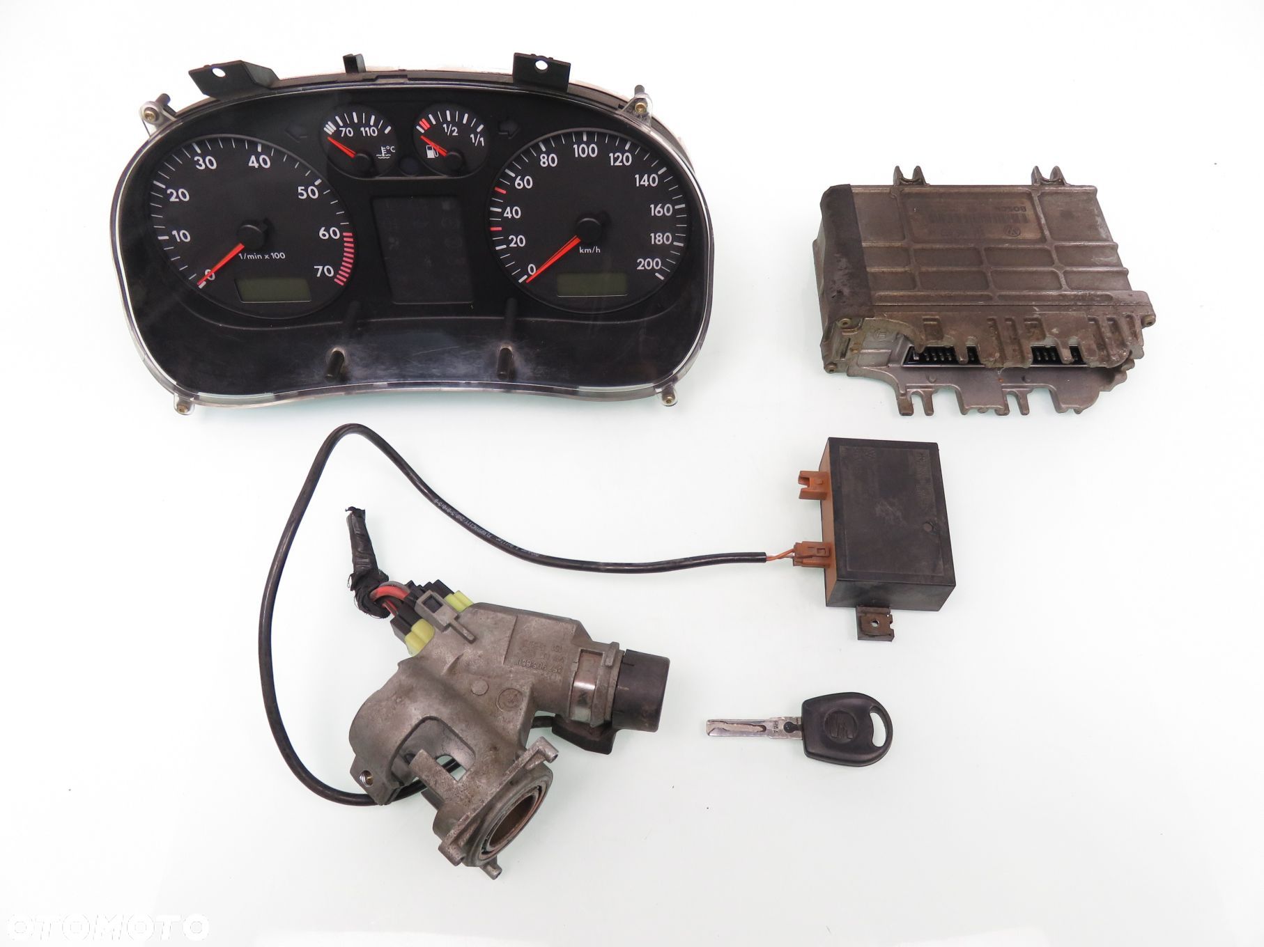 STACYJKA STEROWNIK SEAT AROSA 1.0 030906027AK 0261203930 357905851F - 1