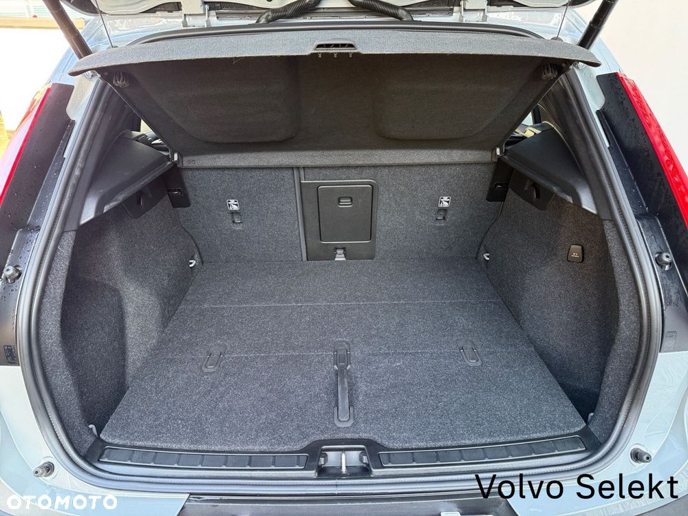 Volvo XC 40 - 31