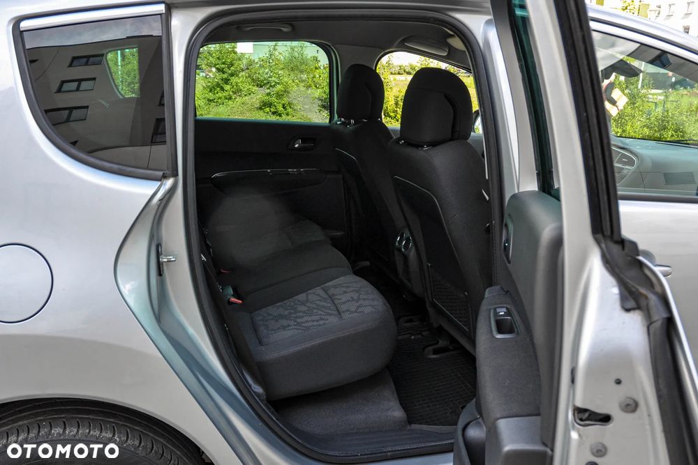 Peugeot 3008 - 11