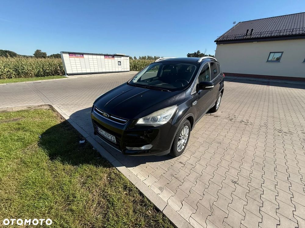 Ford Kuga - 1