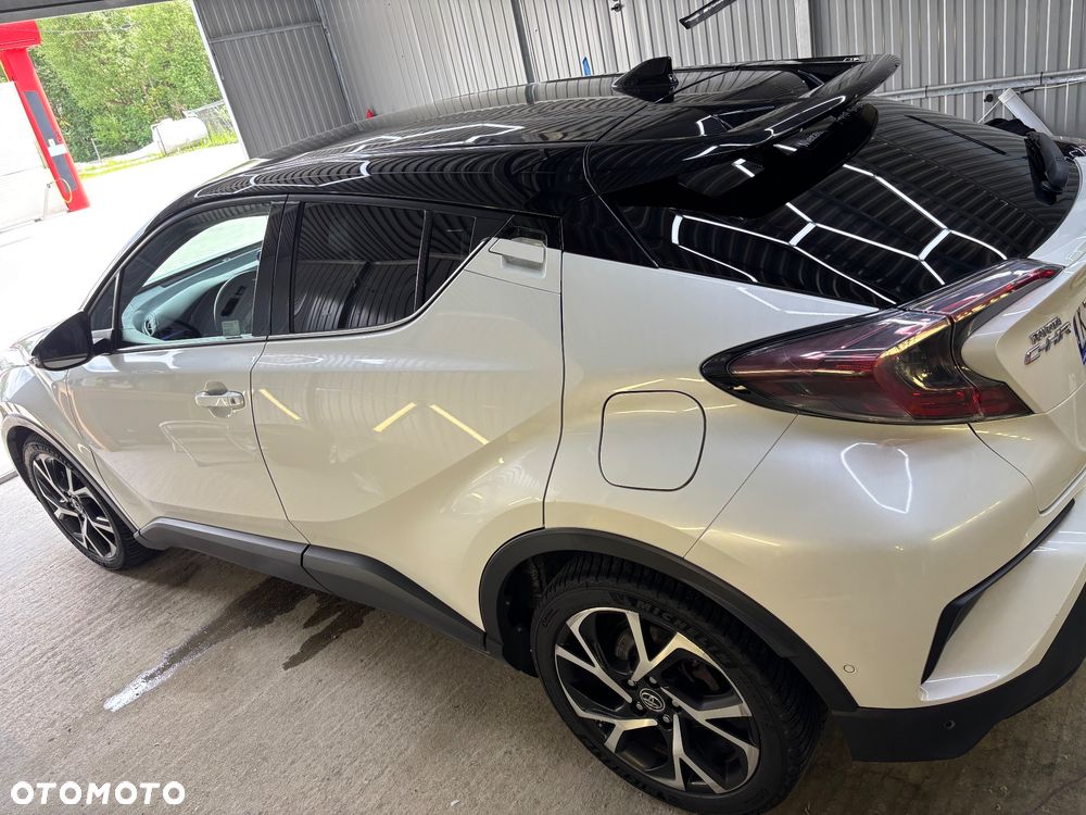 Toyota C-HR - 11